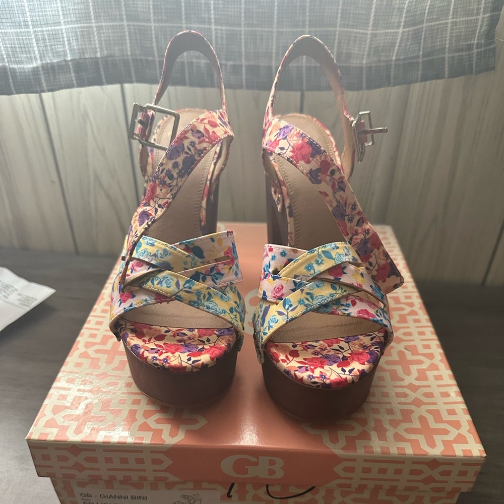 Gianni Bini En-lighten Multi Color Platform Wedges